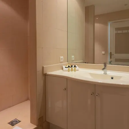 Domaine De Caranella Apartmanhotel 3*