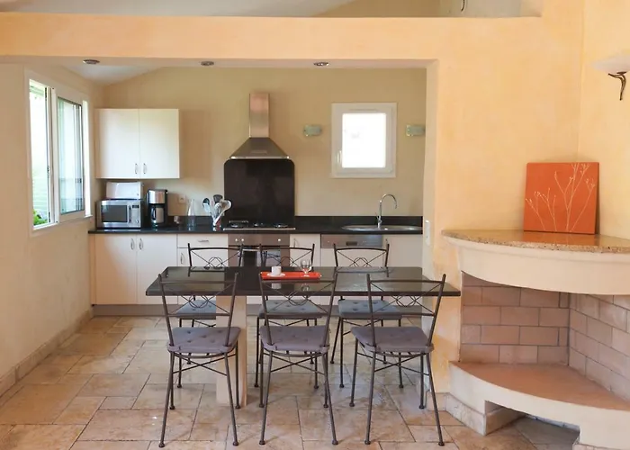 Résidence Domaine De Caranella 3*