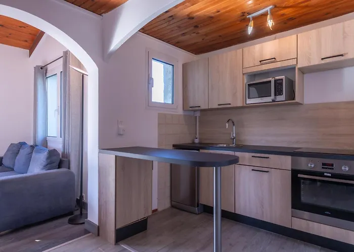 Domaine De Caranella